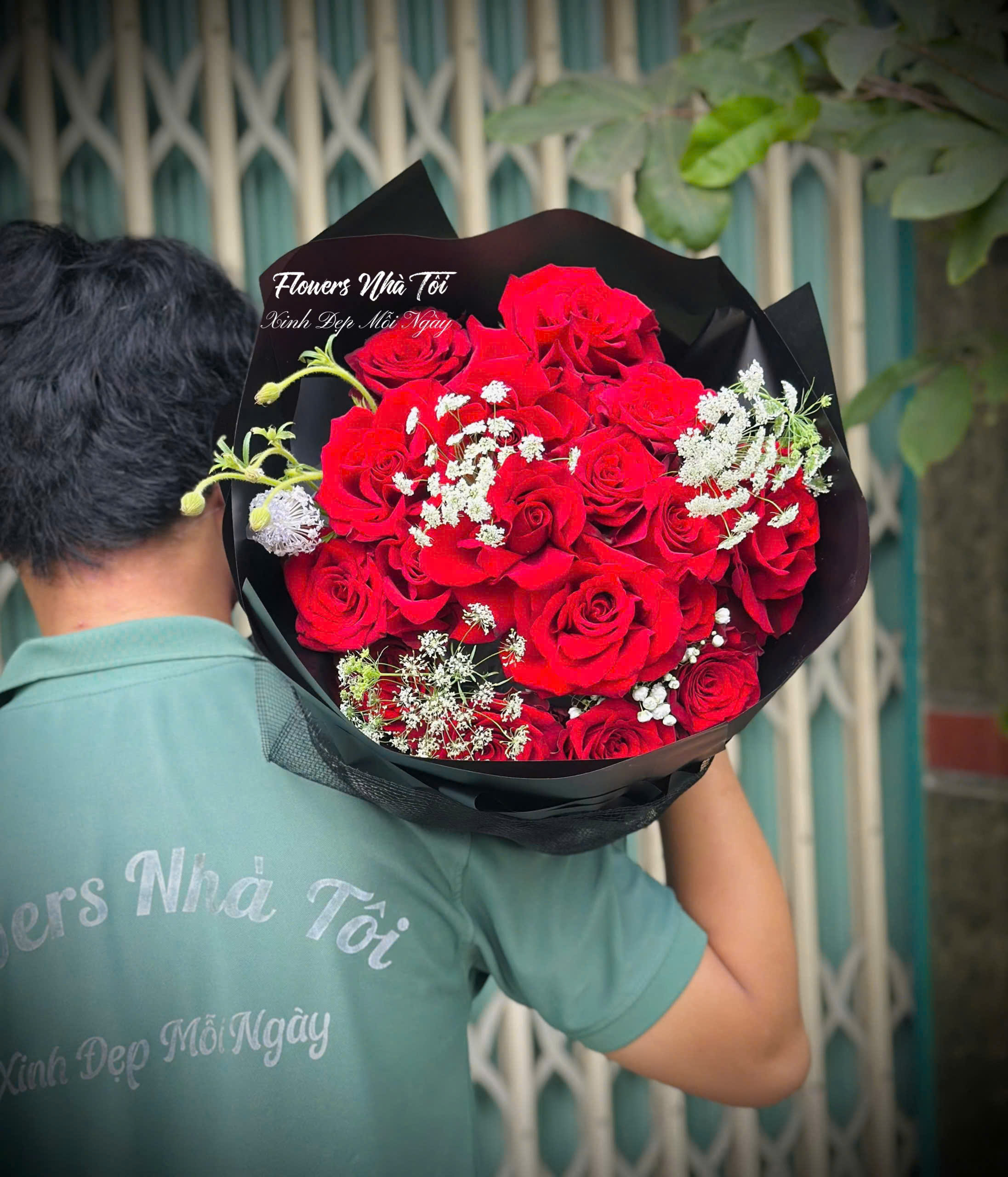 Bó Hoa Tỏ Tình 