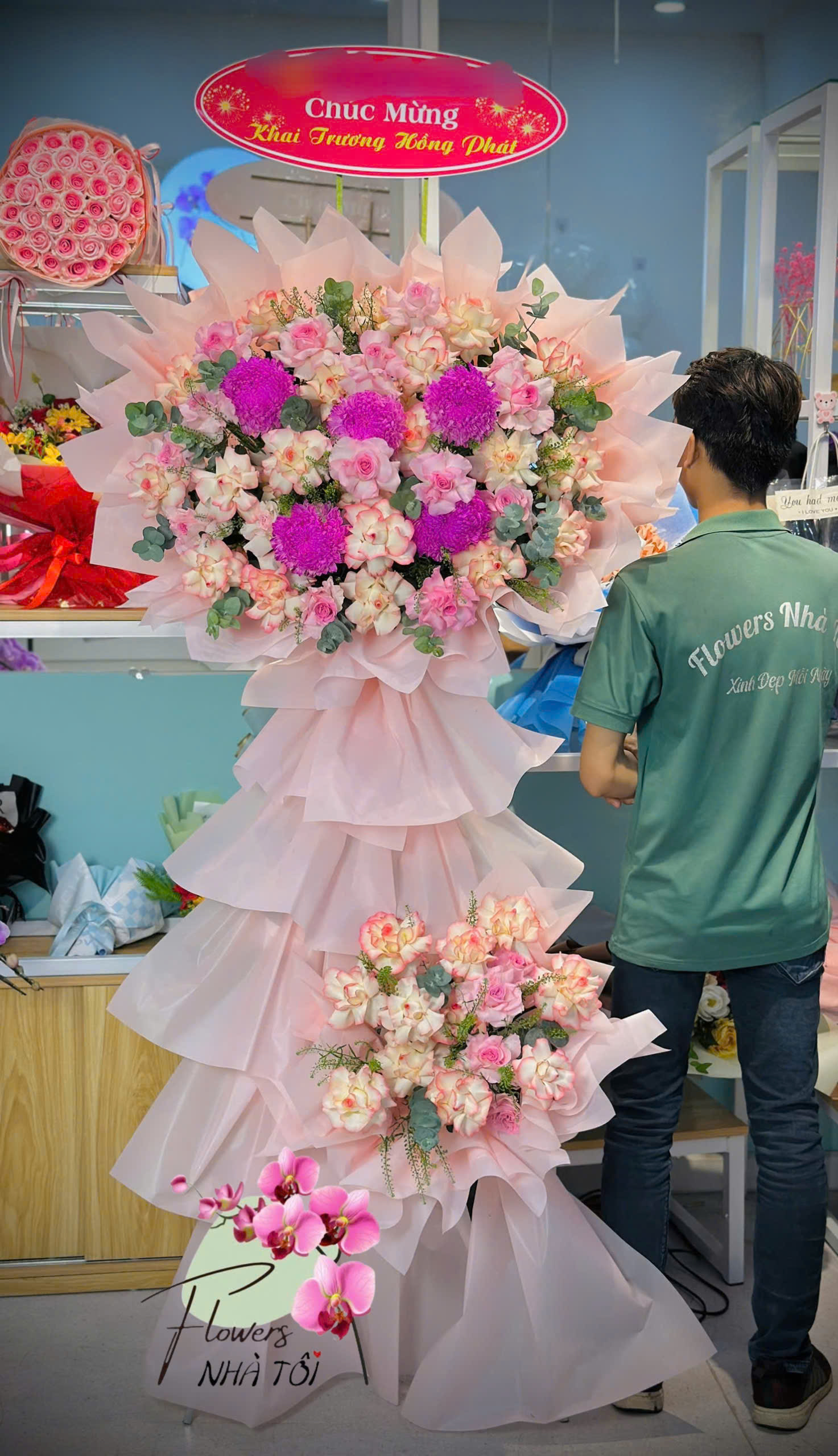 Kệ Khai Trương Hồng May Mắn 
